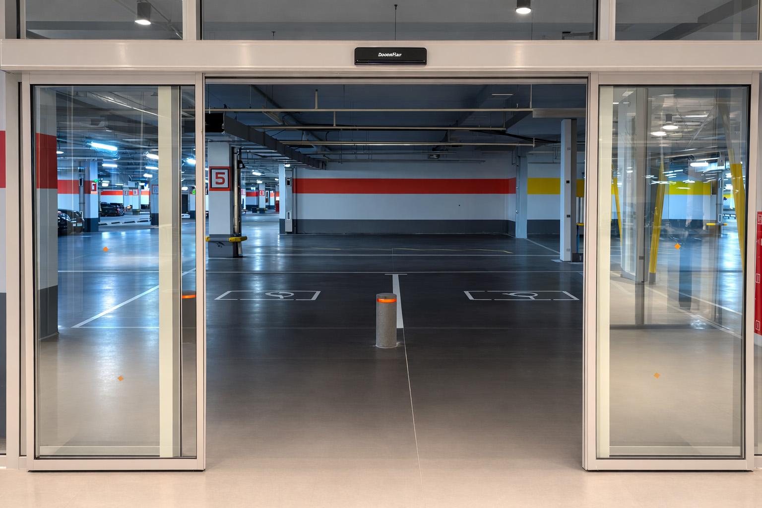 Автоматические двери для ТРЦ