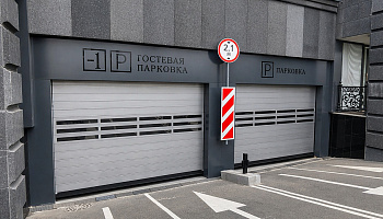 Скоростные ворота для подземной парковки в ЖК