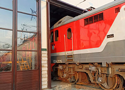 Установка ворот для железнодорожного депо
